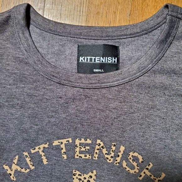 Kittenish Brown Long Sleeve Crop Top - Picture 2 of 9